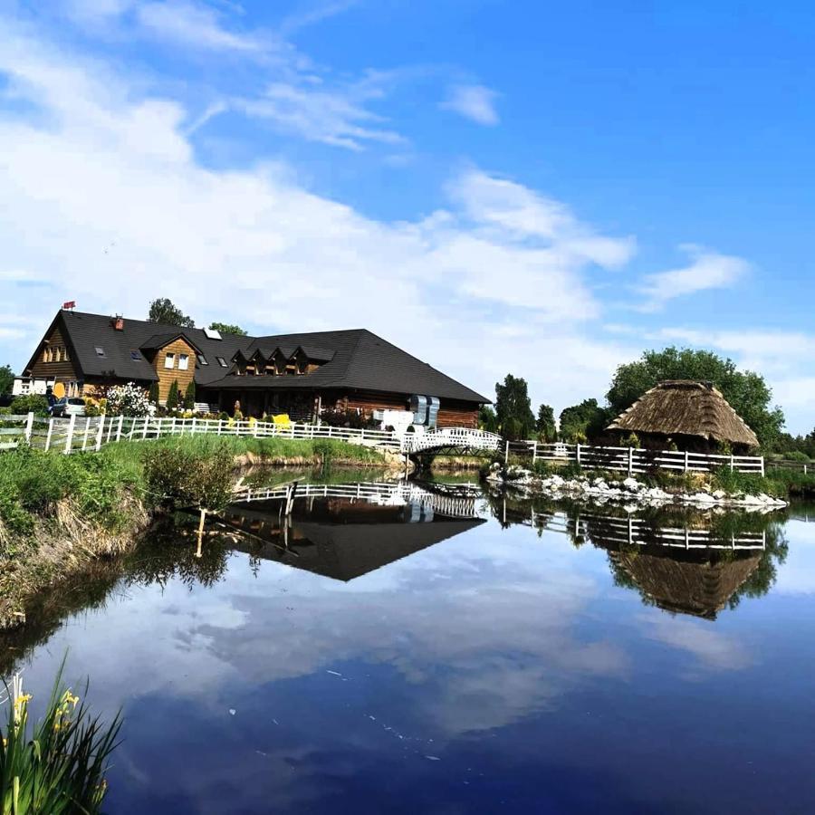 Karczma Goralska Bed & Breakfast Wisznice Eksteriør bilde