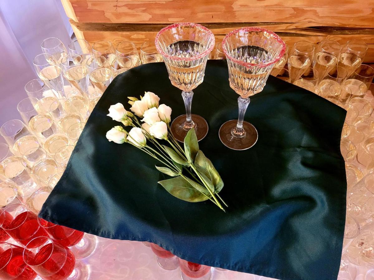 Karczma Goralska Bed & Breakfast Wisznice Eksteriør bilde