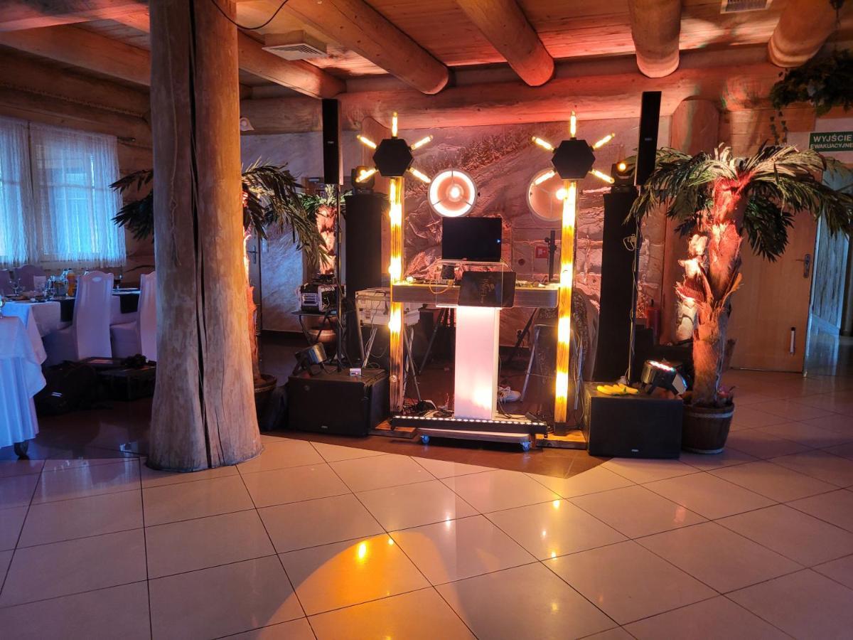 Karczma Goralska Bed & Breakfast Wisznice Eksteriør bilde