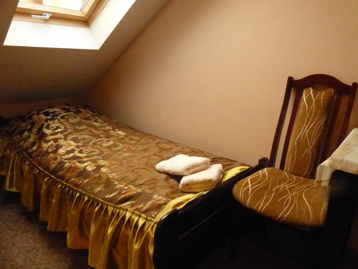 Karczma Goralska Bed & Breakfast Wisznice Eksteriør bilde